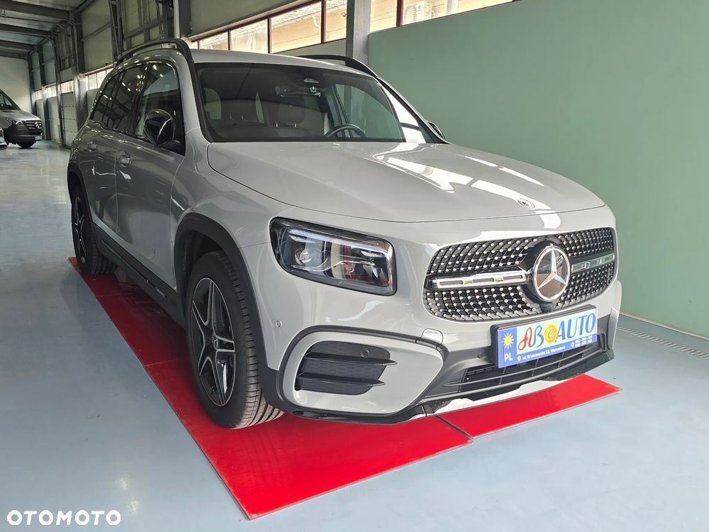 Mercedes-Benz GLB 200 AMG Line 7G-DCT - 15