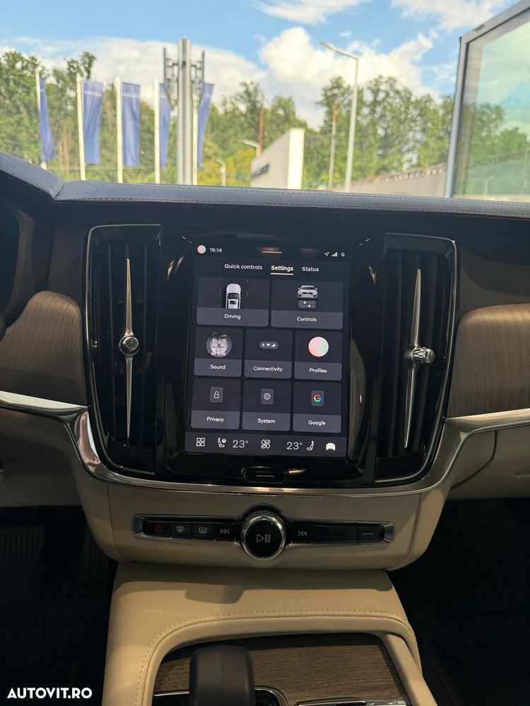 Volvo S90 B5 MHEV AT AWD Plus Bright - 22