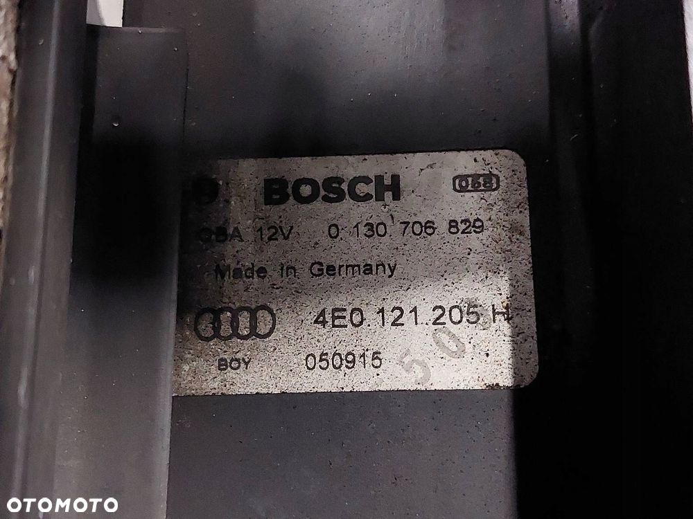 PAS PRZEDNI WZMOCNIENIE CZOŁOWE + CHŁODNICE AUDI A8 D3 LIFT 3.0 TDI - 5