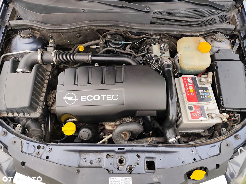 Opel Astra 1.3 CDTI Cosmo - 4