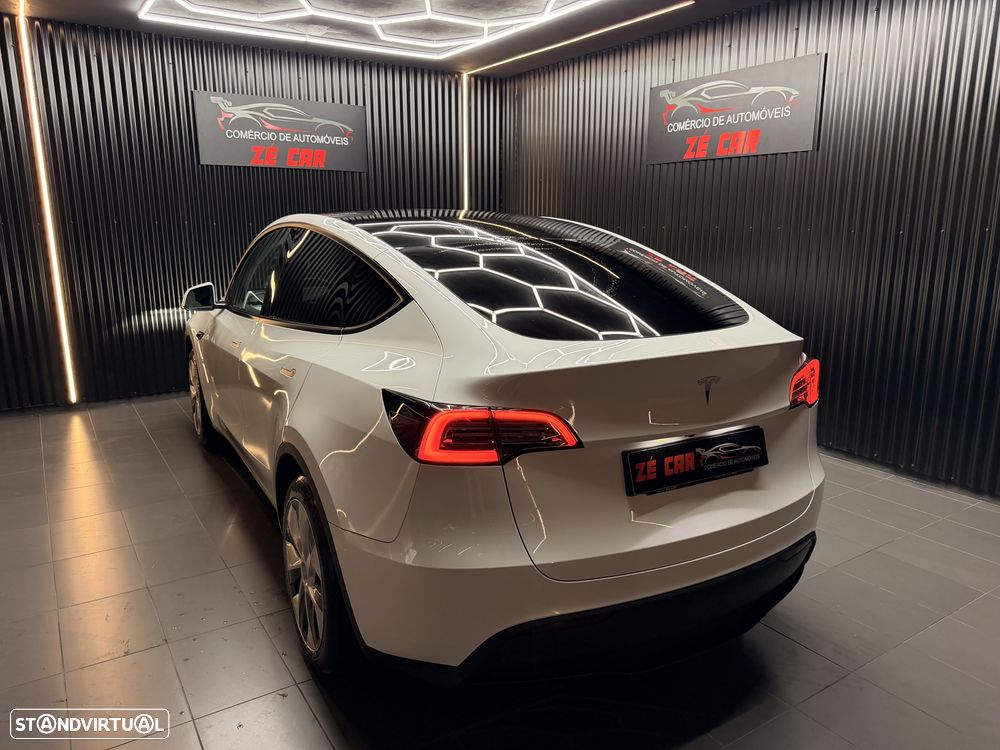 Tesla Model Y RWD - 6
