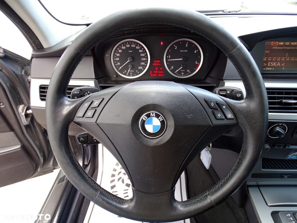 BMW Seria 5 - 15