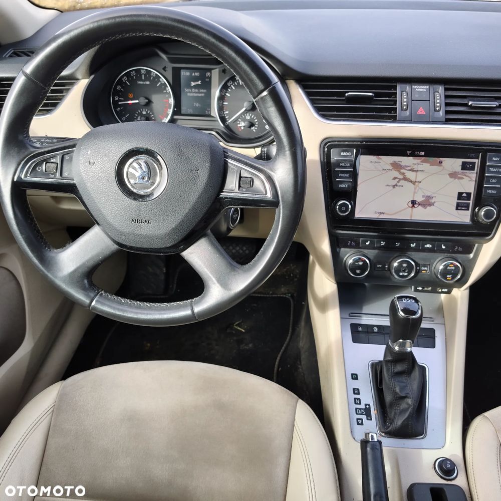 Skoda Octavia 1.6 TDI DPF DSG Elegance - 7