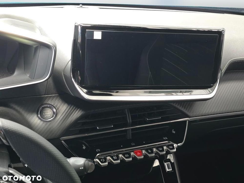 Peugeot 2008 PureTech mHEV GT E-DCS6 - 11