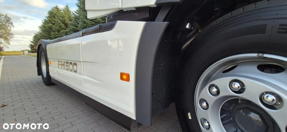 Volvo ///FH///500///GLOBETROTTER ///XXL///2018///ZABUDOWY MIĘDZYOSIOWE/// WYŚWIETLACZ OBCIĄŻENIA///STANDARD/// STAN BARDZO DOBRY - 13