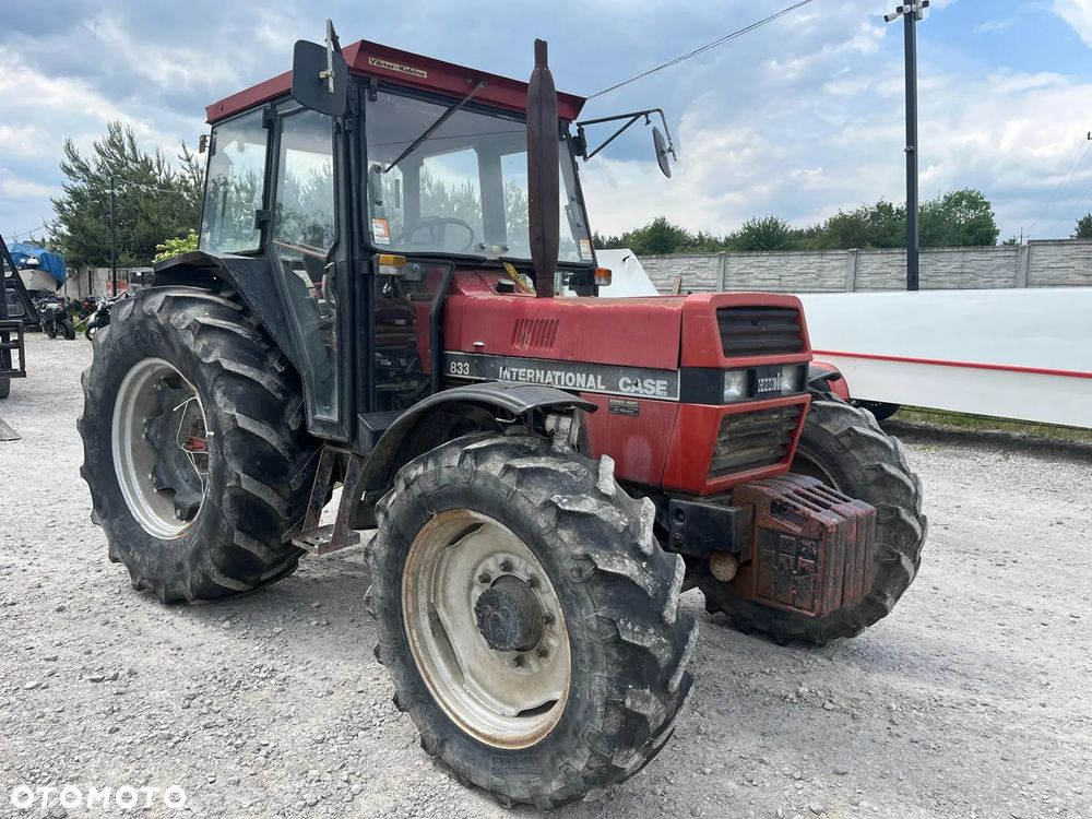 Case IH 833 - 3