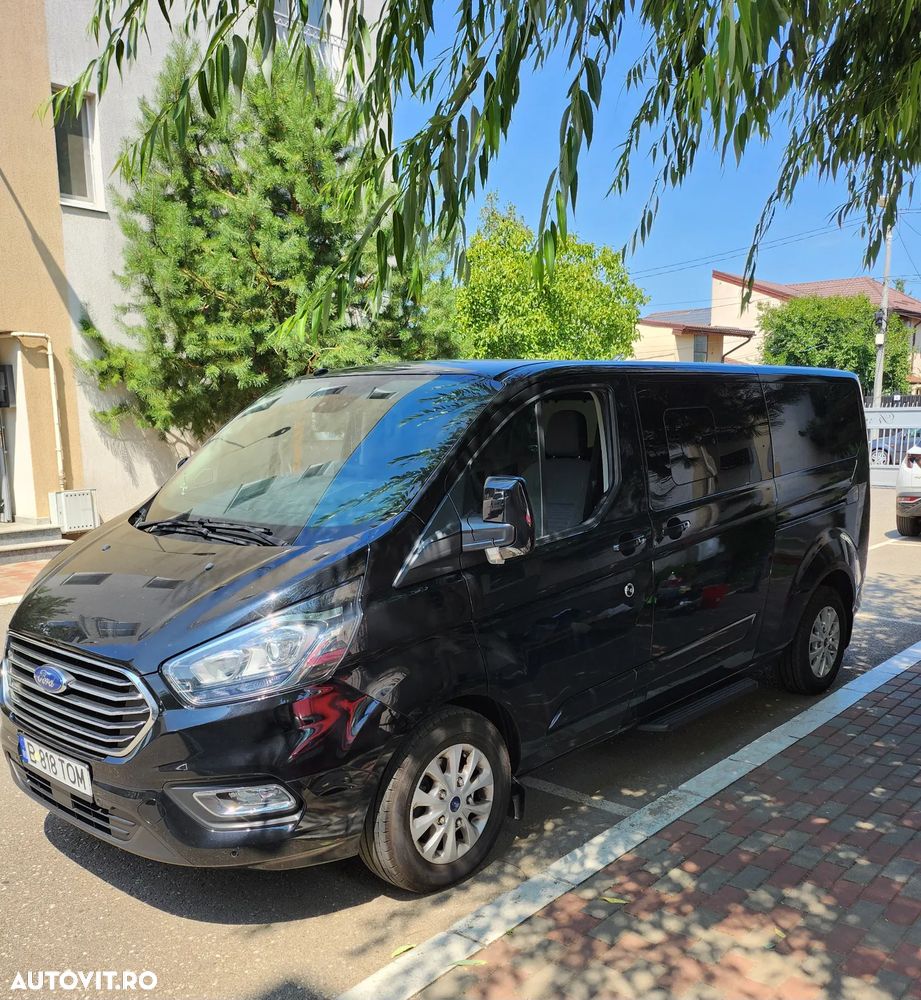 Ford Tourneo Custom - 2