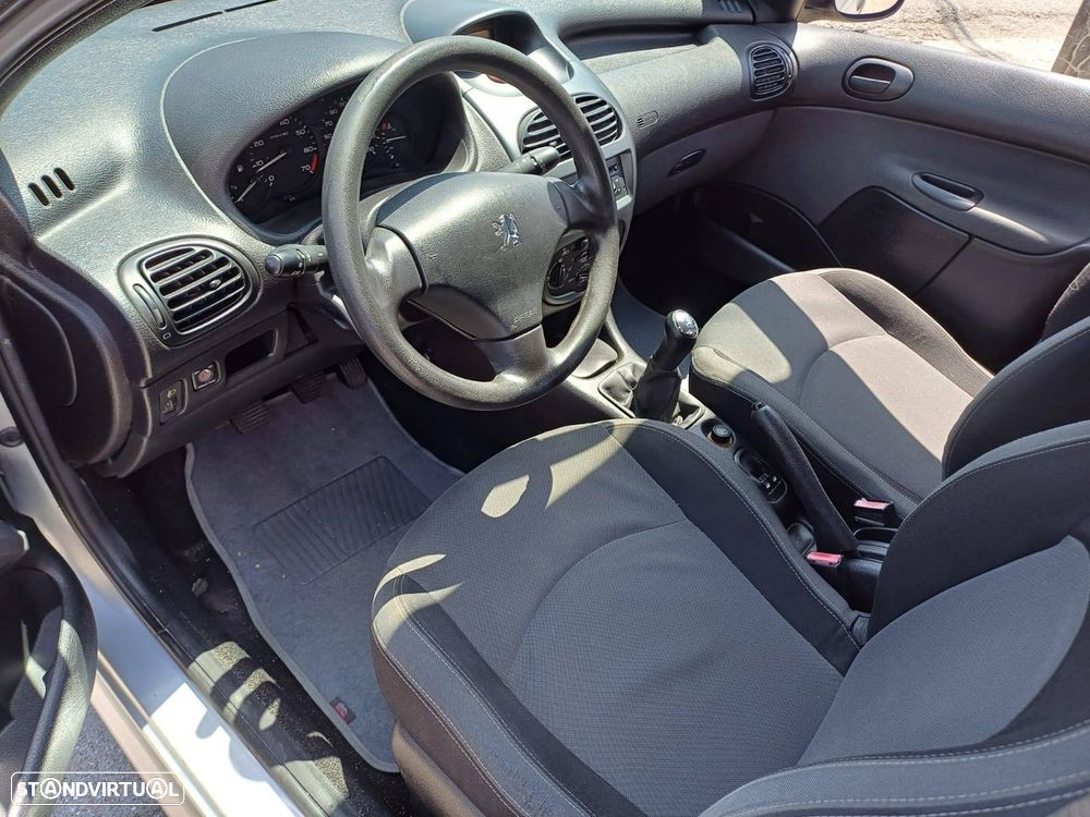 Peugeot 206 1.4 Look II - 11