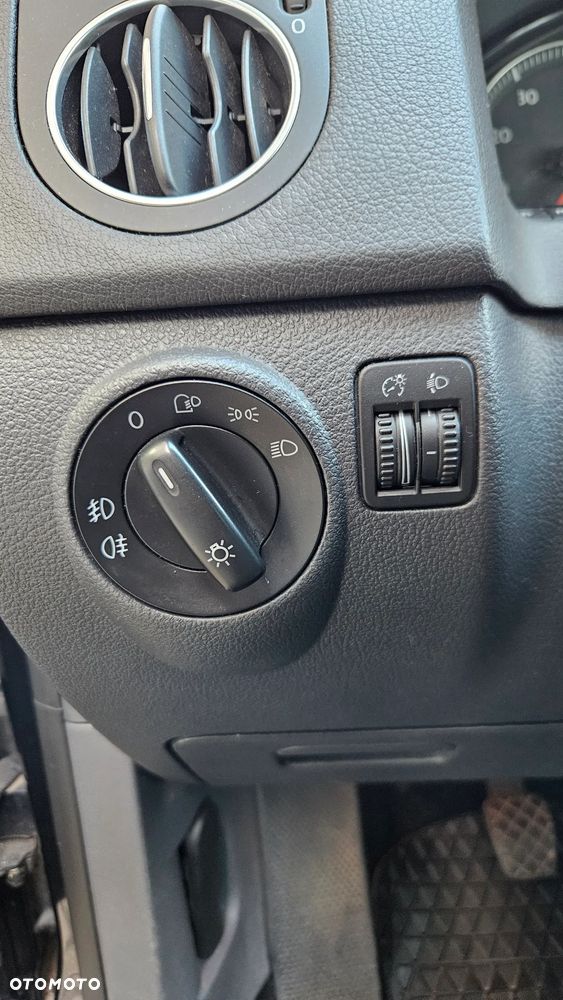 Volkswagen Golf Plus - 16