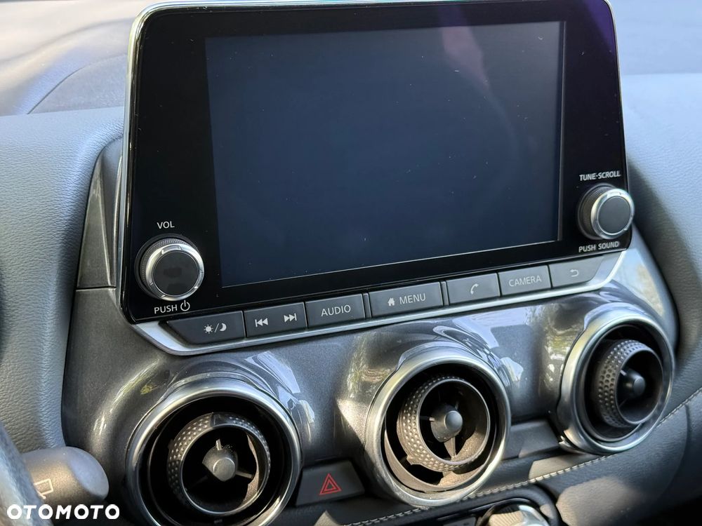 Nissan Juke 1.0 DIG-T N-Connecta - 22