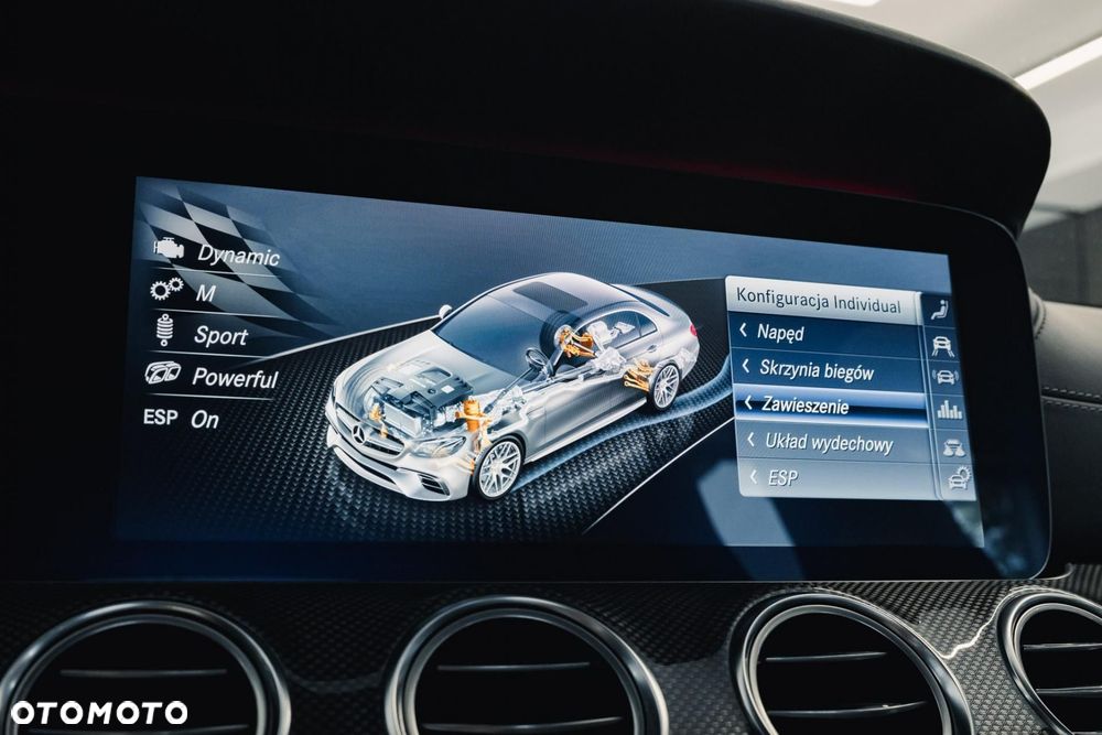 Mercedes-Benz Klasa E AMG 63 S 4-Matic+ - 21