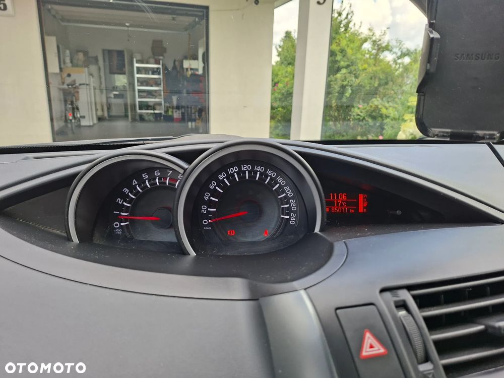 Toyota Verso 1.8 Prestige 7os MS - 8