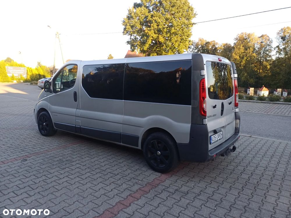 Renault Trafic - 9
