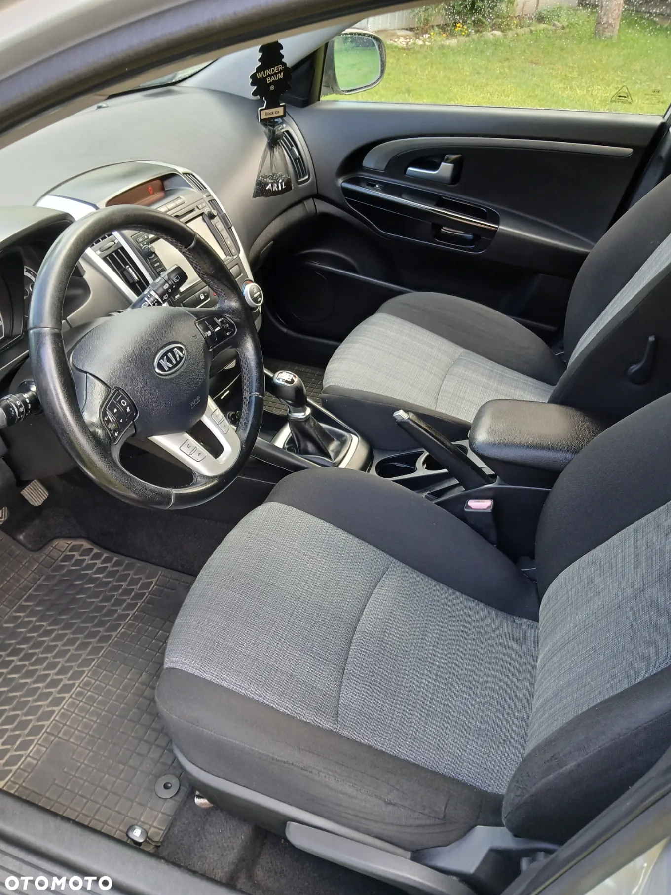Kia Ceed 1.6 CRDi SW ISG Business Line - 8