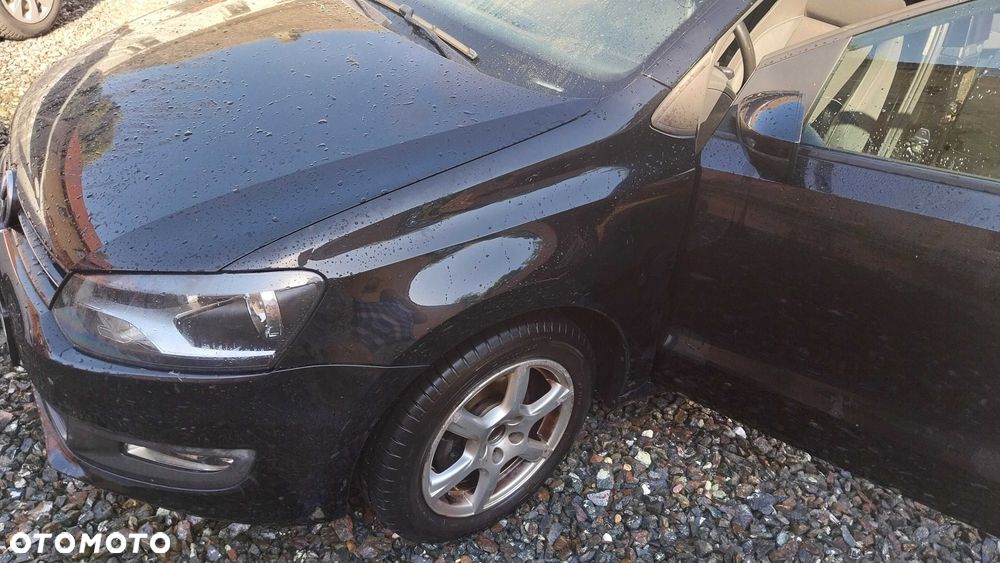 Volkswagen Polo - 2