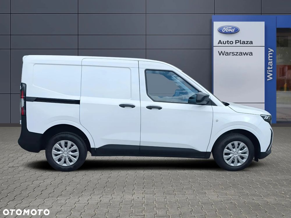 Ford Transit Courier - 6