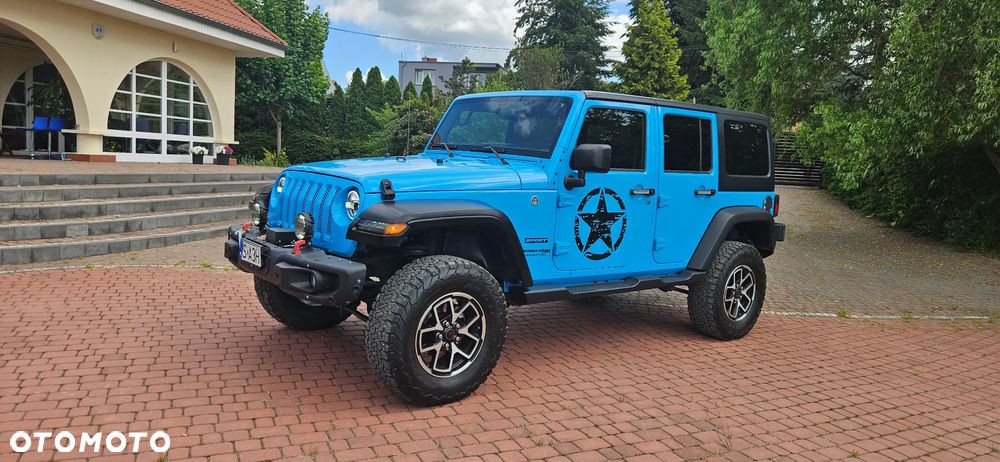 Jeep Wrangler - 10
