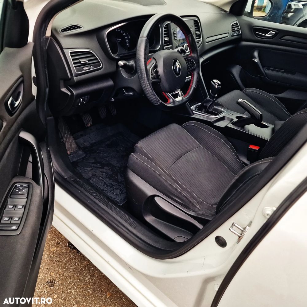 Renault Megane - 10