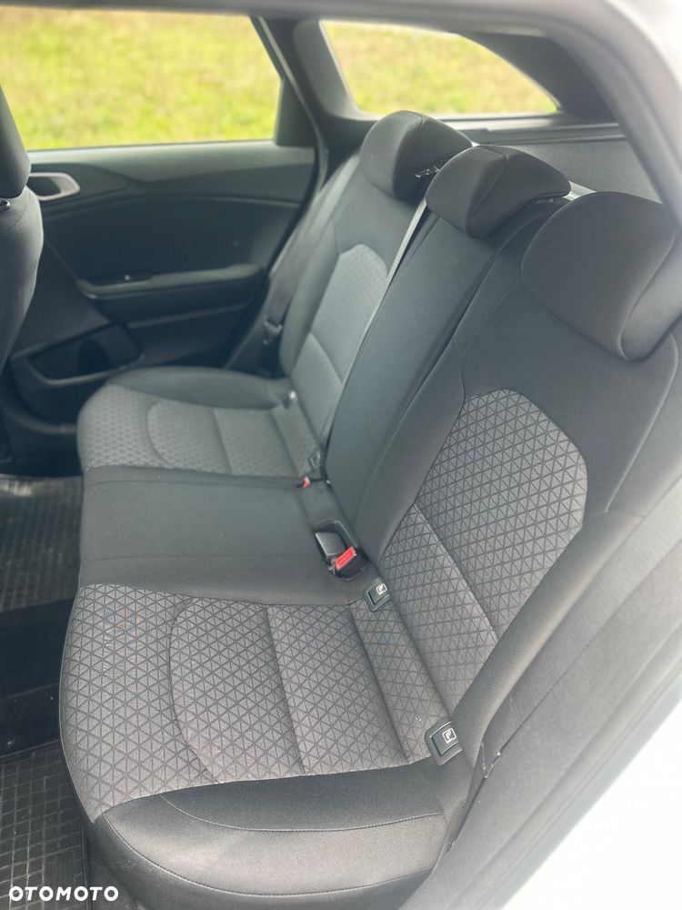 Kia Ceed 1.0 T-GDI S - 15