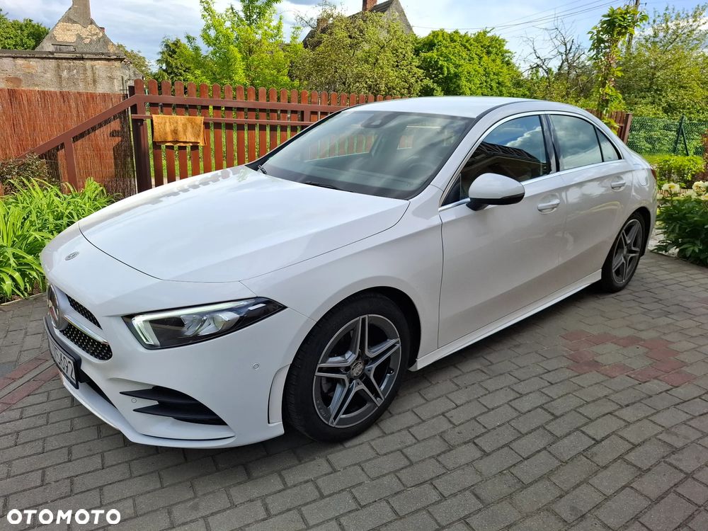 Mercedes-Benz Klasa A 200 AMG Line - 1