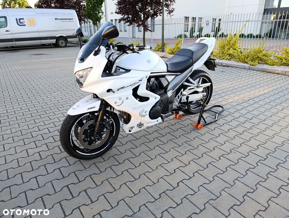 Suzuki Bandit - 7