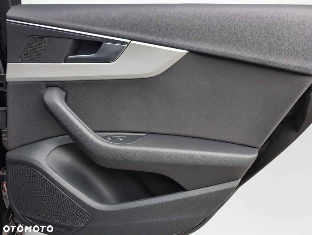 Audi A4 Limousine 35 TFSI mHEV Advanced S tronic - 13