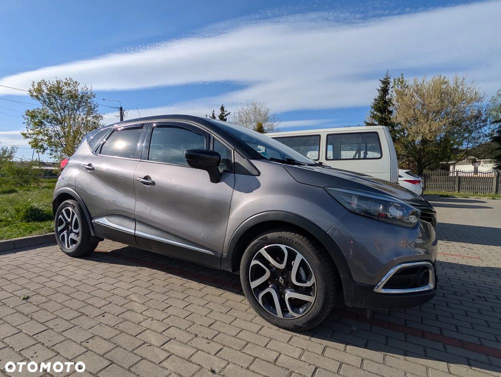 Renault Captur - 1