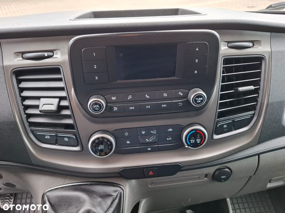 Ford TRANSIT TREND 350 L4 - 9
