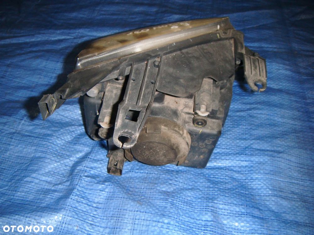 ford fusion mk1 03r lampa lewy przód - 2