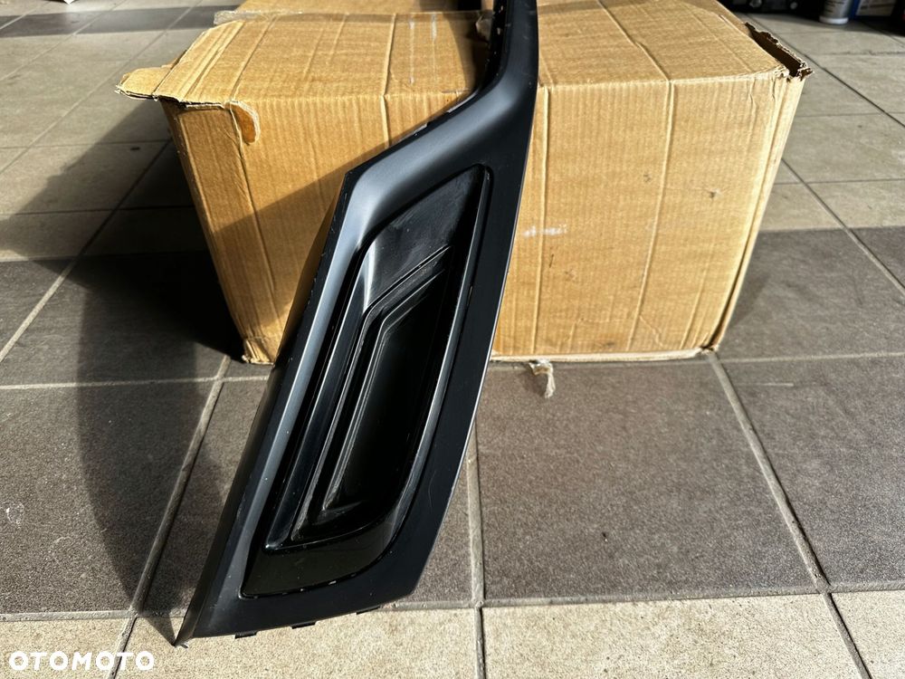 audi q8 s line 4m8 4m8807521c spoiler dyfuzor dokładka zderzaka tył oe - 3