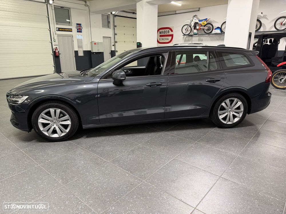 Volvo V60 2.0 D3 Momentum - 22