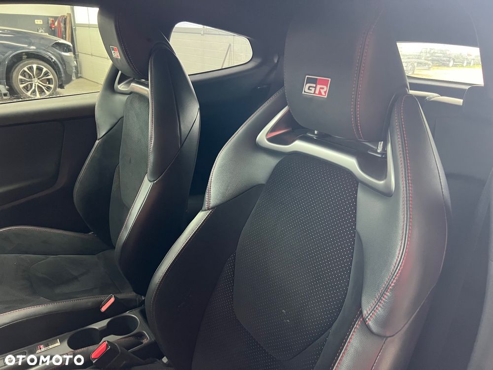 Toyota Yaris GR mit High-Performance-Paket - 17