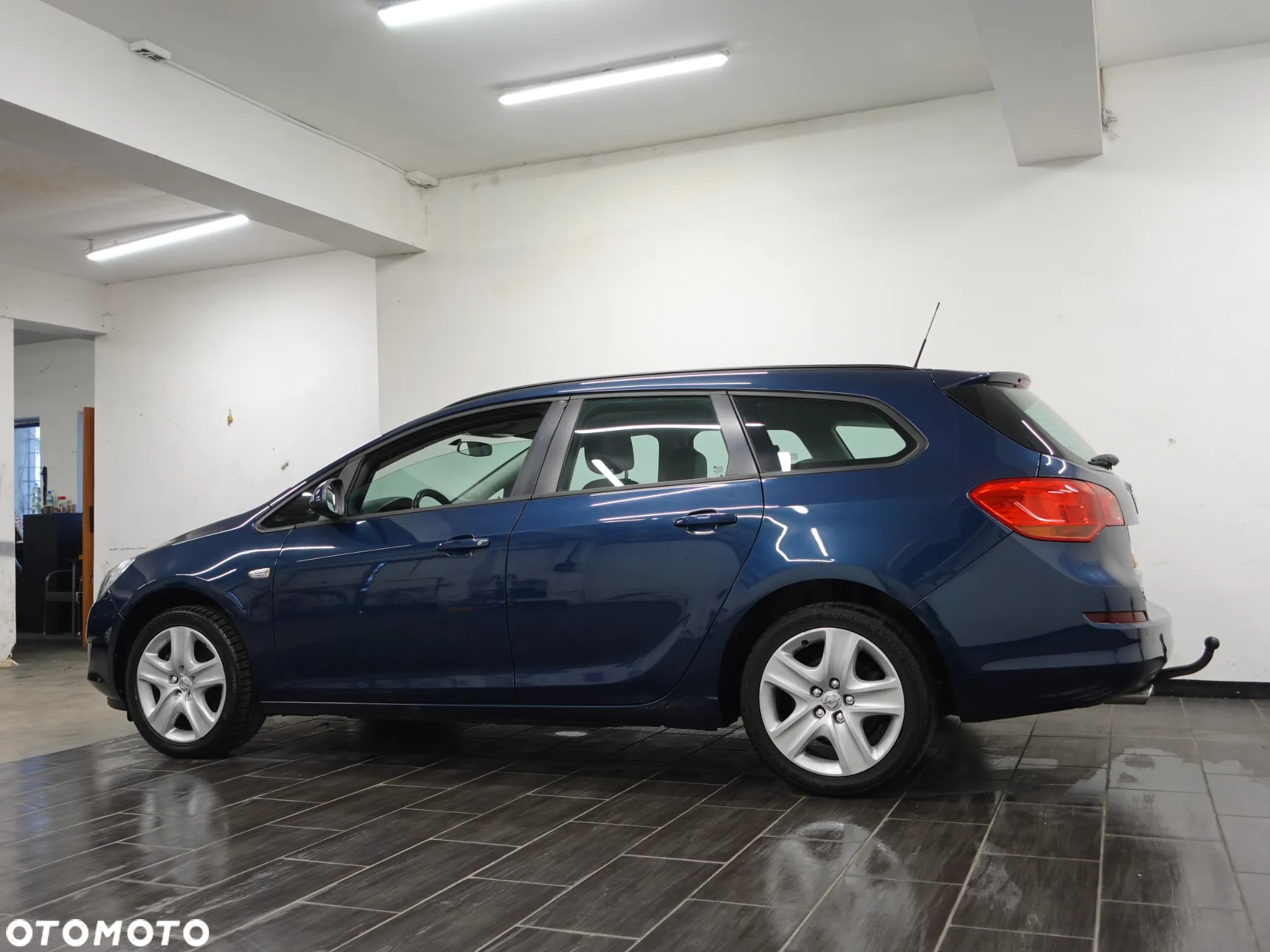 Opel Astra 2.0 CDTI DPF Edition - 6