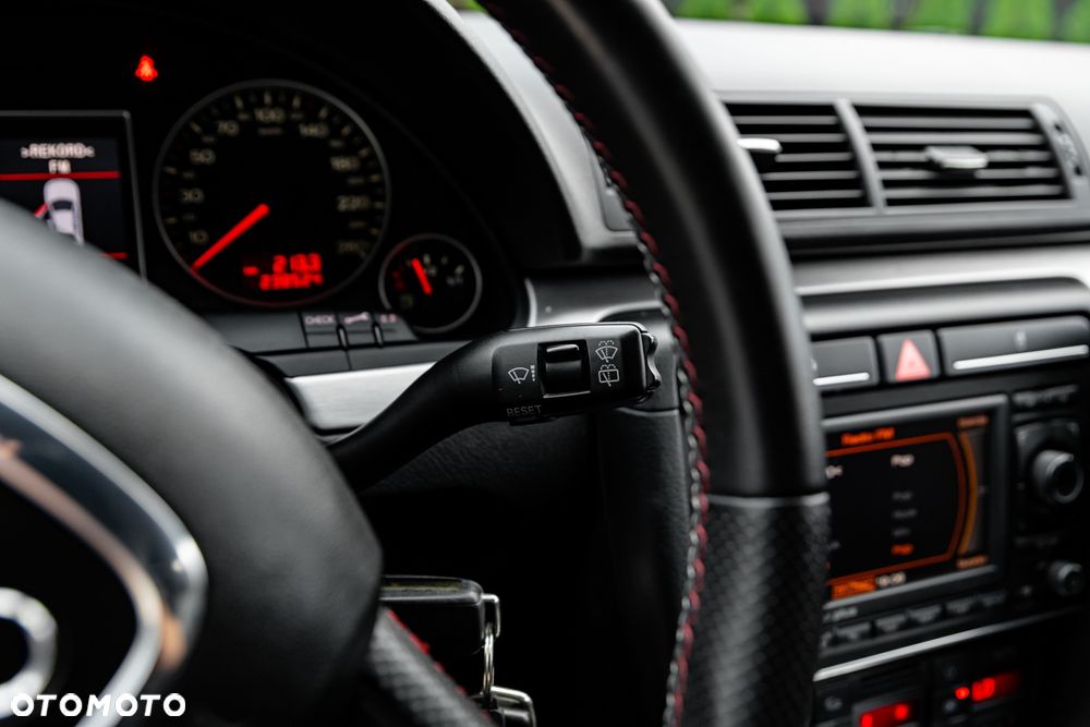 Audi A4 Avant 1.8T - 33