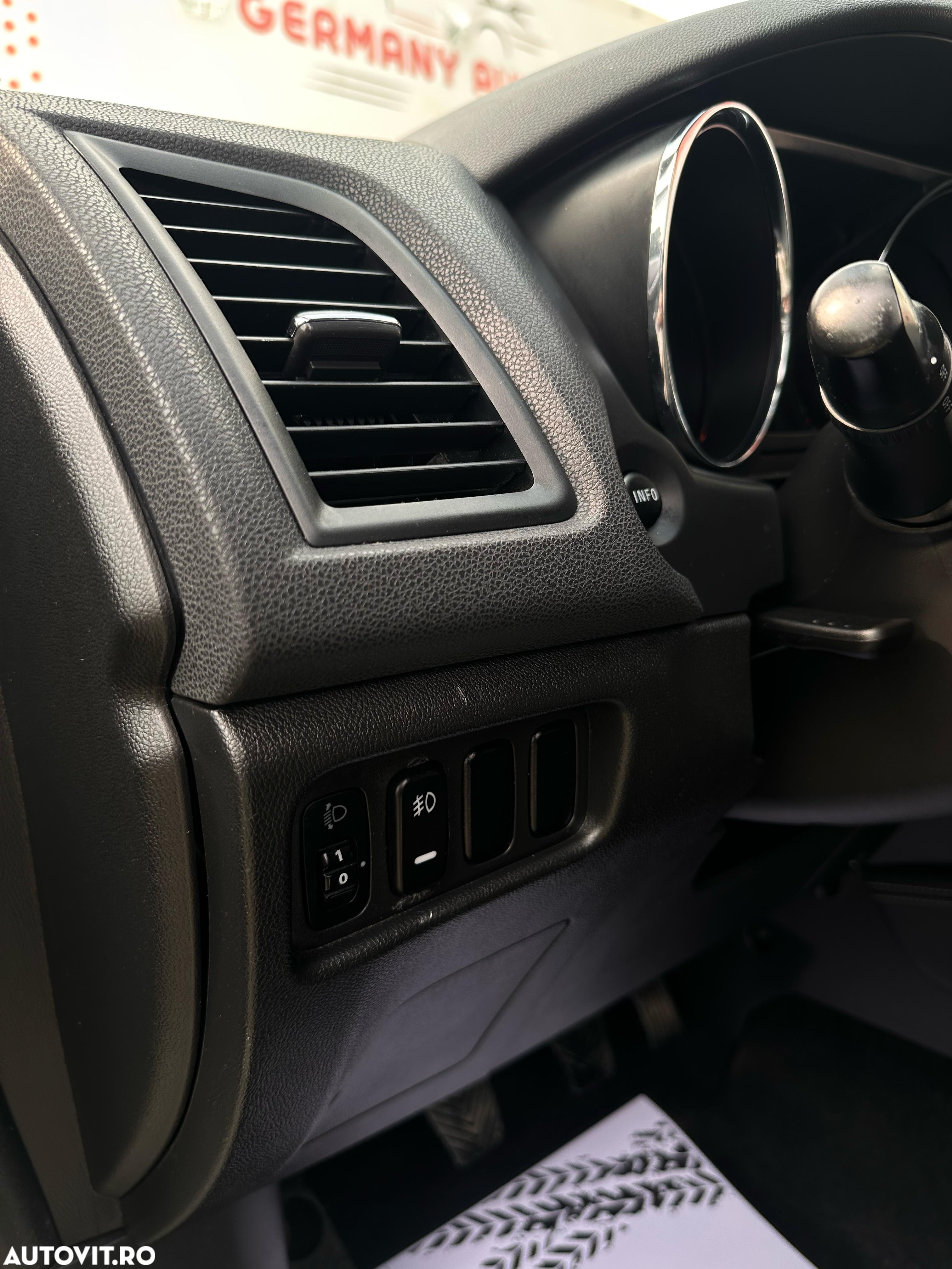 Mitsubishi ASX 1.6 2WD Diamant Edition - 12