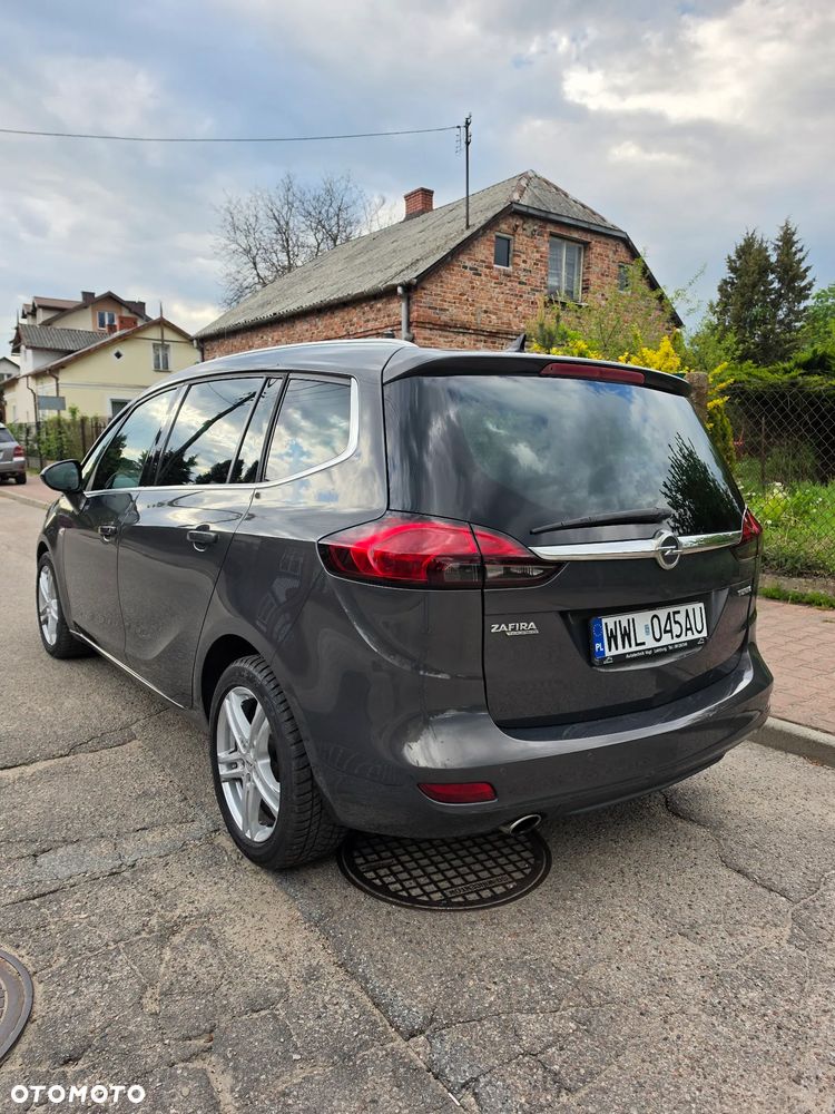 Opel Zafira 1.6 T SIDI Cosmo S&S - 12
