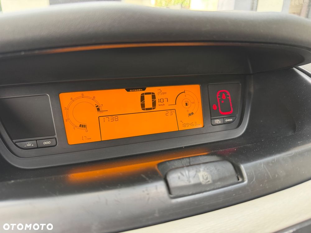 Citroën C4 Grand Picasso 1.8i SX - 8