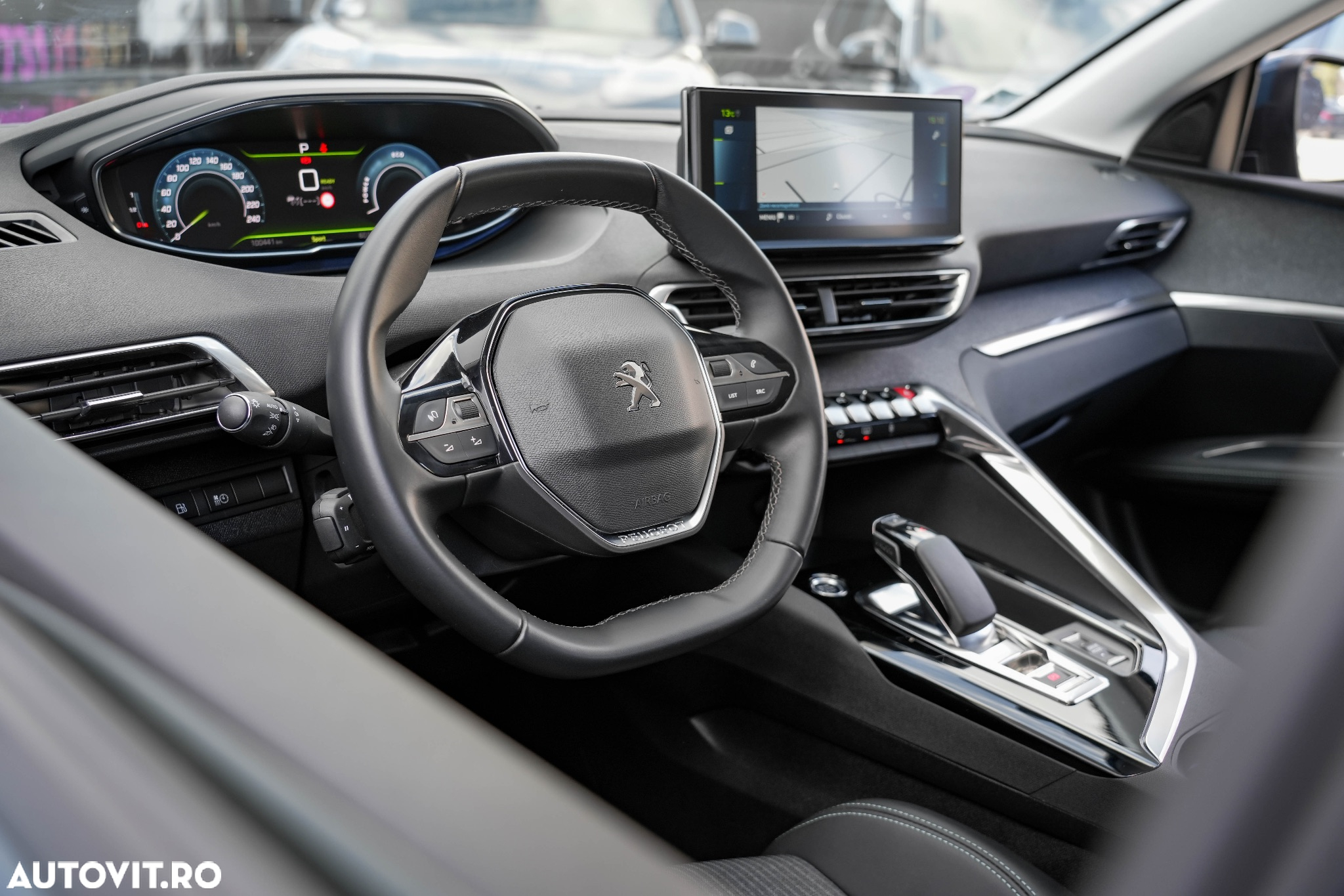 Peugeot 3008 PHEV EAT8 Allure - 24