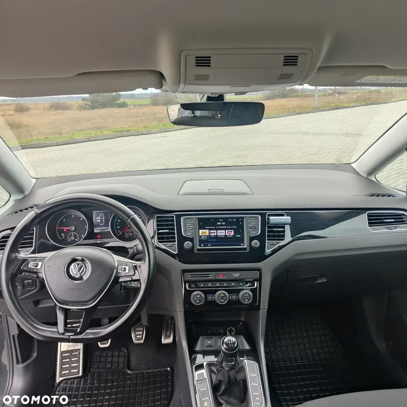 Volkswagen Golf Sportsvan VII SV 1.6 TDI Comfortline - 9