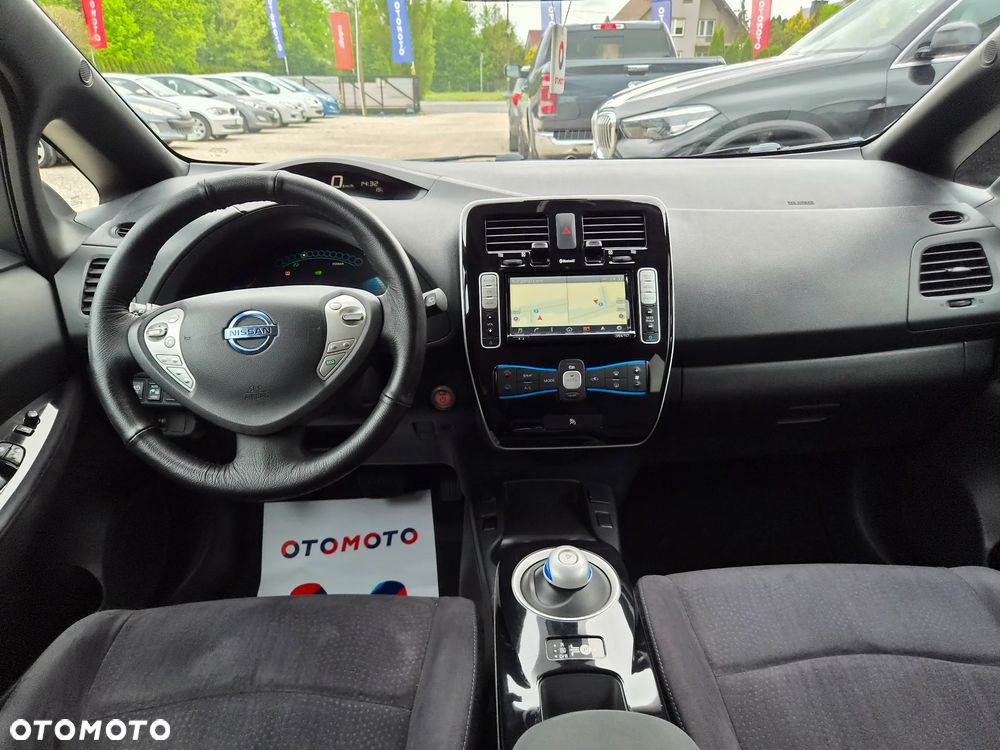 Nissan Leaf - 30