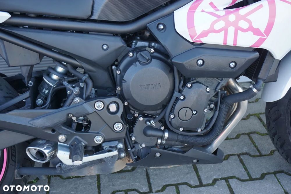 Yamaha XJ - 9