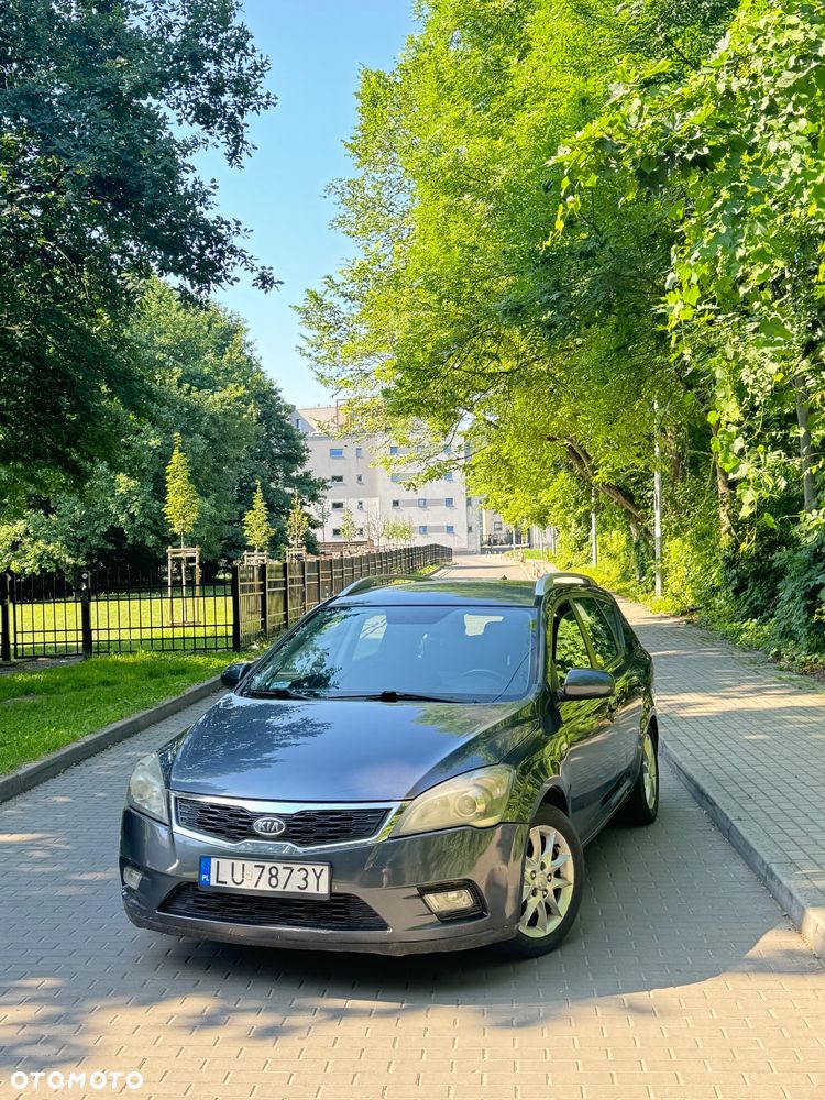 Kia Ceed 1.6 Comfort - 1