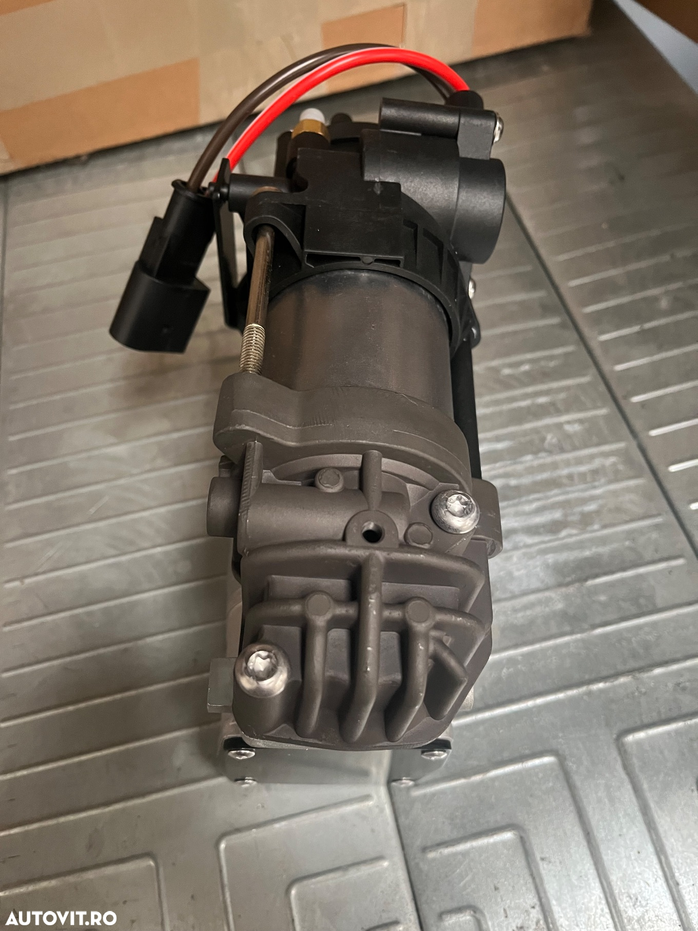 Compresor perne aer bmw seria 7 seria 5 g11 g12 g30 nou complet - 2