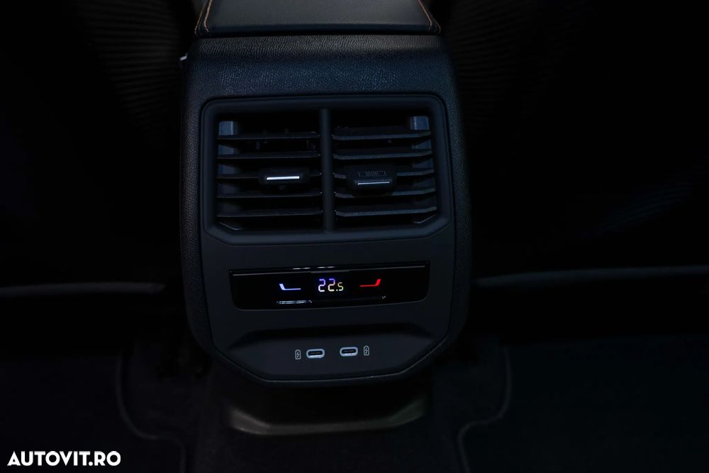 Cupra Formentor 2.5 TSI 4Drive DSG VZ5 - 25