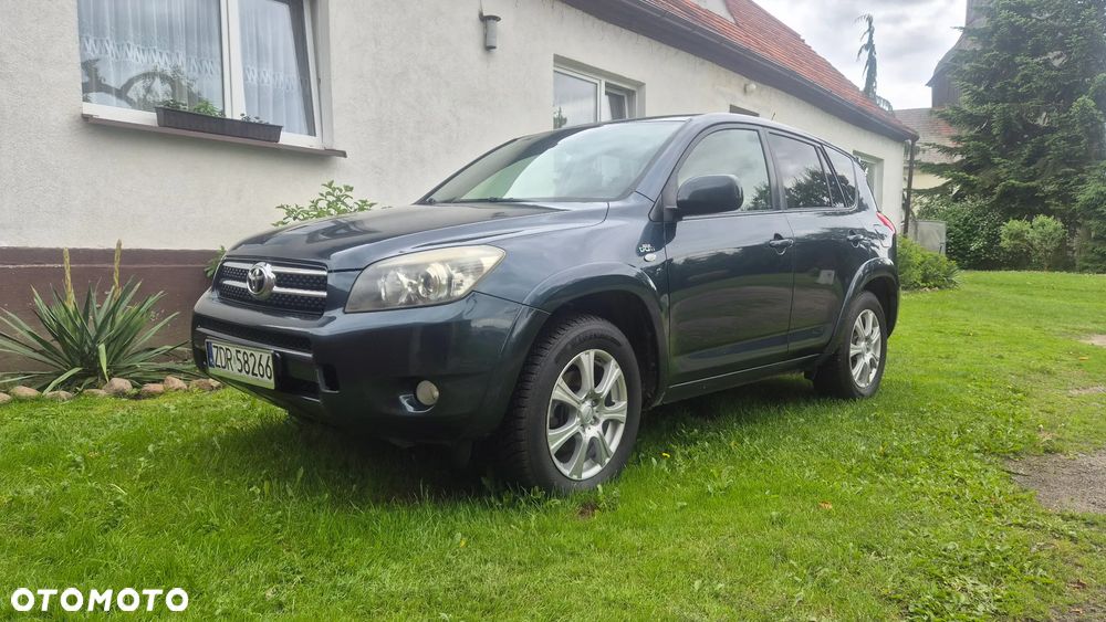 Toyota RAV4 2.2 D-4D X - 1
