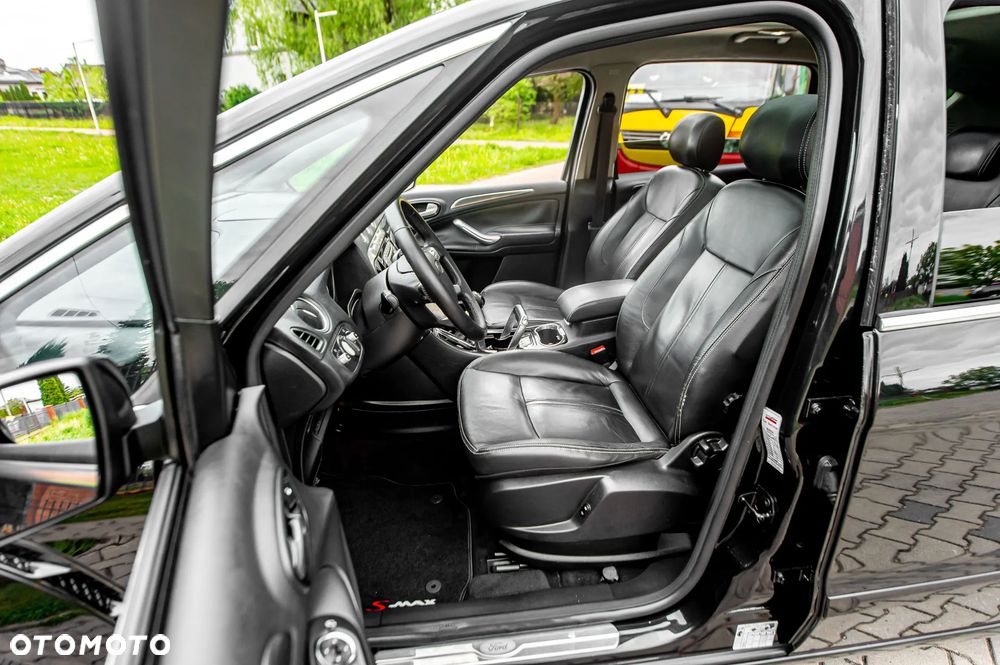 Ford S-Max 2.0 TDCi DPF Titanium - 21