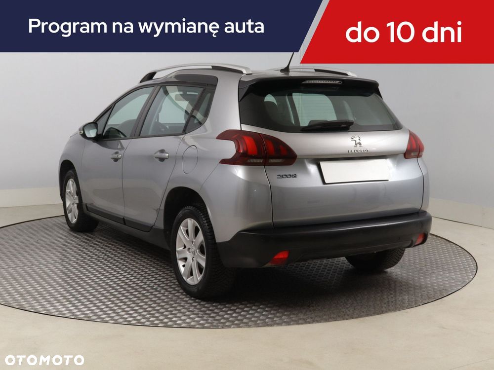 Peugeot 2008 - 6