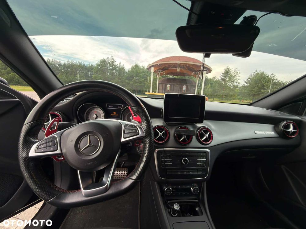 Mercedes-Benz CLA - 7