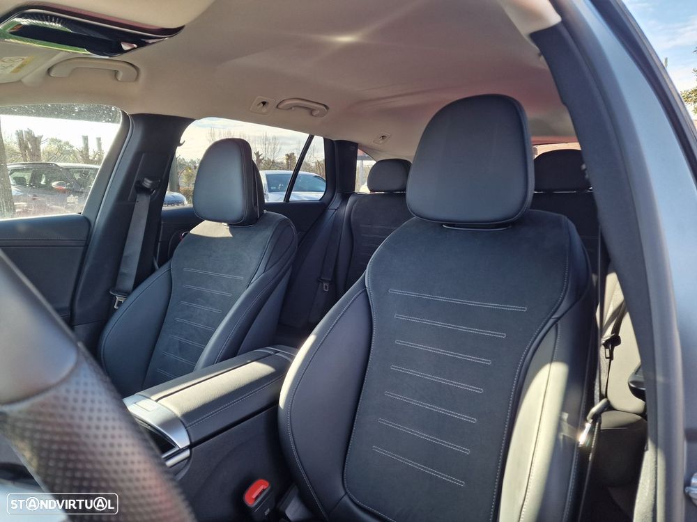 Mercedes-Benz C 300 d AMG Line - 11