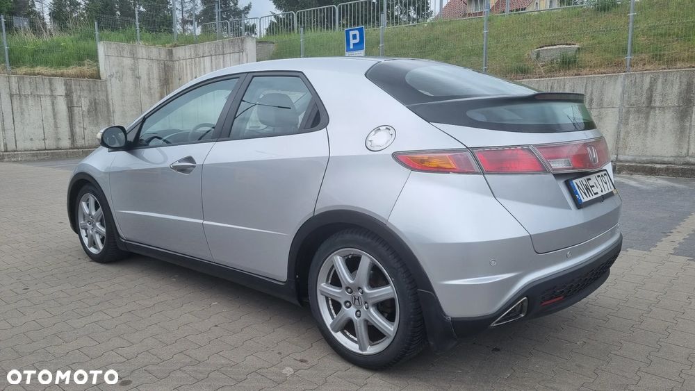 Honda Civic 1.8 Sport - 4